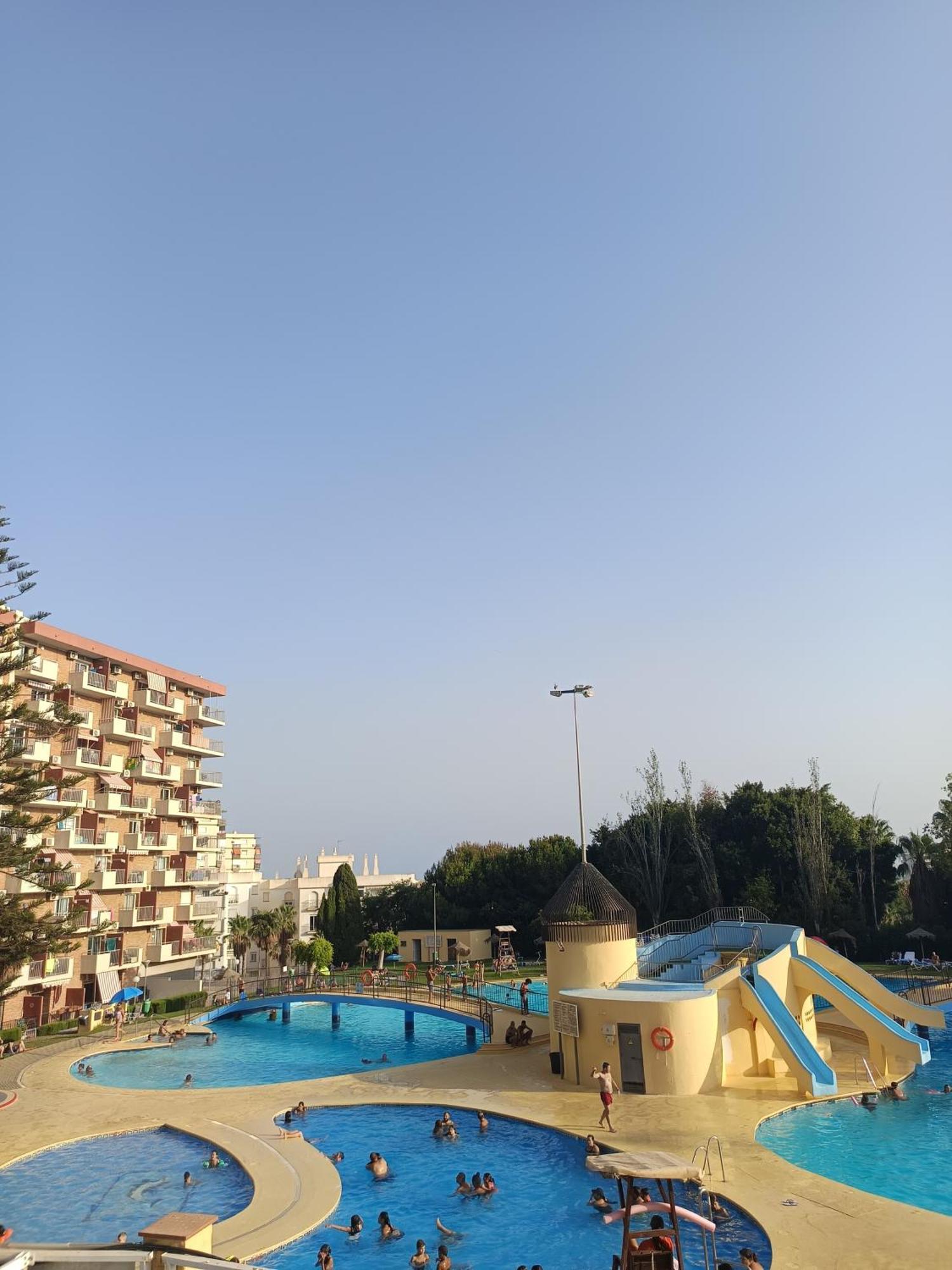 Midori Estudio Minerva Benalmadena Luaran gambar